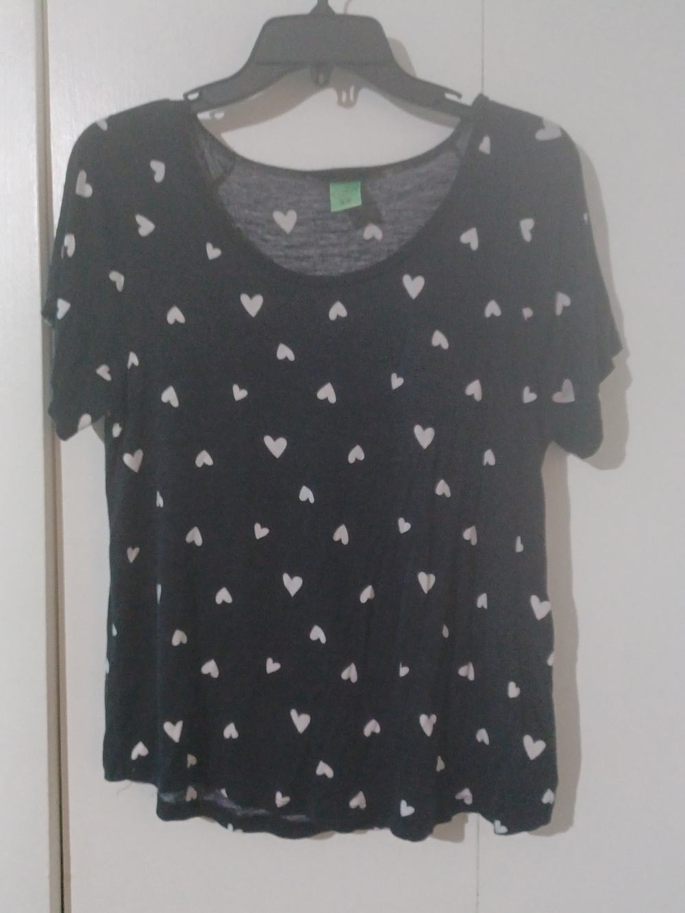Honeydew Intimates Black Tee with White Heart Print